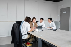 Stakeholder Relationships Stakeholder Relationships